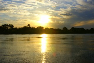 Zonsondergang op de Zambezi bij Livingstone